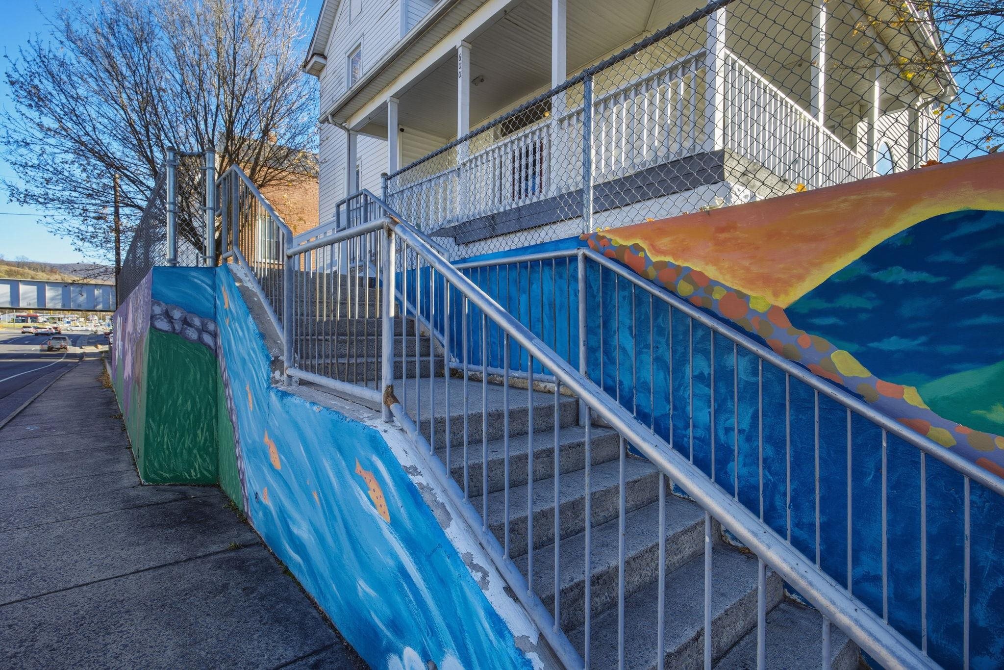 600 EAST MAIN ST, WAYNESBORO, Virginia 22980, ,Commercial,600 EAST MAIN ST,671496 MLS # 671496