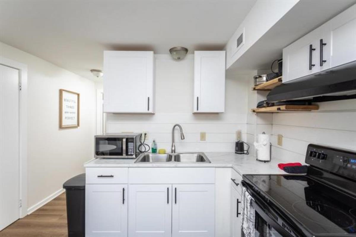 600 EAST MAIN ST, WAYNESBORO, Virginia 22980, ,Commercial,600 EAST MAIN ST,671496 MLS # 671496