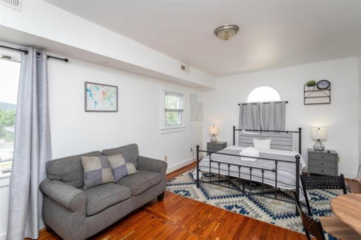 600 EAST MAIN ST, WAYNESBORO, Virginia 22980, ,Commercial,600 EAST MAIN ST,671496 MLS # 671496