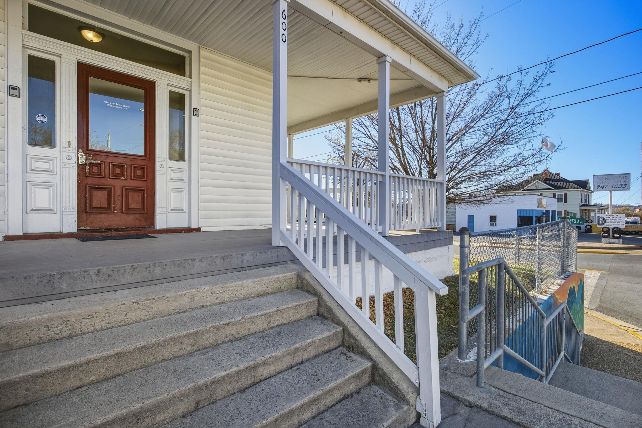 600 EAST MAIN ST, WAYNESBORO, Virginia 22980, ,Commercial,600 EAST MAIN ST,671496 MLS # 671496