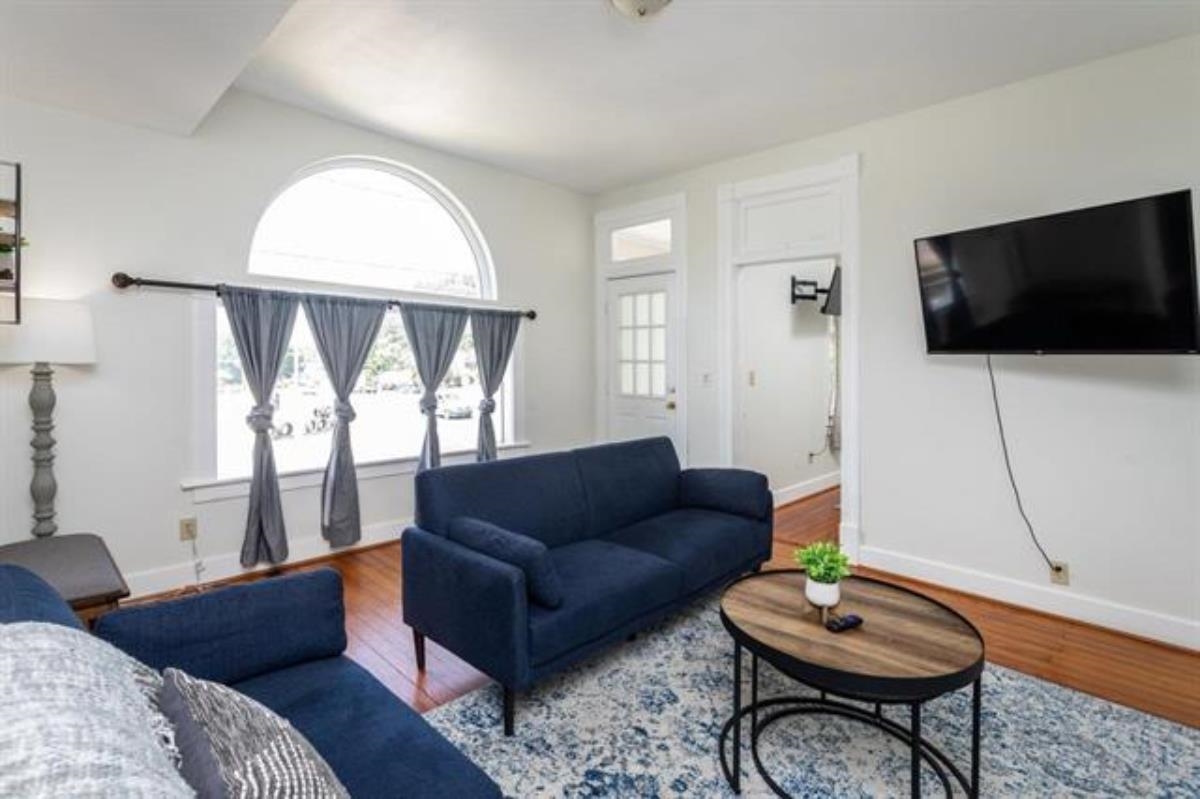 600 EAST MAIN ST, WAYNESBORO, Virginia 22980, ,Commercial,600 EAST MAIN ST,671496 MLS # 671496