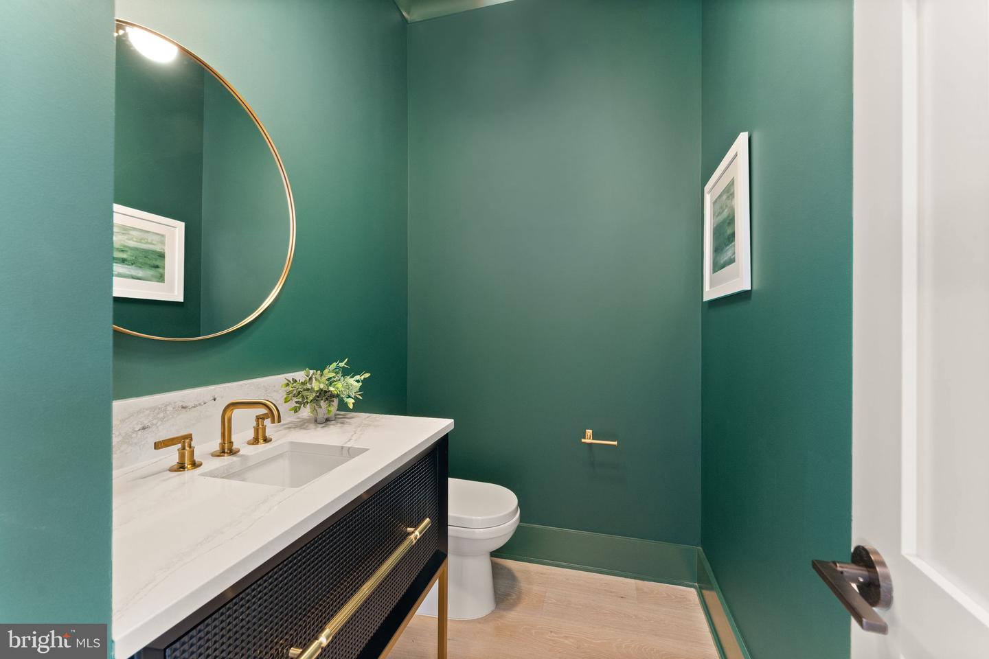 1710 DALEWOOD PLACE, MCLEAN, Virginia 22101, 6 Bedrooms Bedrooms, ,6 BathroomsBathrooms,Residential,For sale,1710 DALEWOOD PLACE,VAFX2160808 MLS # VAFX2160808 1710 DALEWOOD PLACE, MCLEAN, Virginia 22101, 6 Bedrooms Bedrooms, ,6 BathroomsBathrooms,Residential,For sale,1710 DALEWOOD PLACE,VAFX2160808 MLS # VAFX2160808