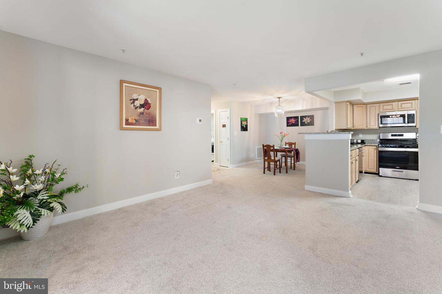 12253 FAIRFIELD HOUSE DR #405, FAIRFAX, Virginia 22033, 2 Bedrooms Bedrooms, ,2 BathroomsBathrooms,Residential,For sale,12253 FAIRFIELD HOUSE DR #405,VAFX2256908 MLS # VAFX2256908 12253 FAIRFIELD HOUSE DR #405, FAIRFAX, Virginia 22033, 2 Bedrooms Bedrooms, ,2 BathroomsBathrooms,Residential,For sale,12253 FAIRFIELD HOUSE DR #405,VAFX2256908 MLS # VAFX2256908