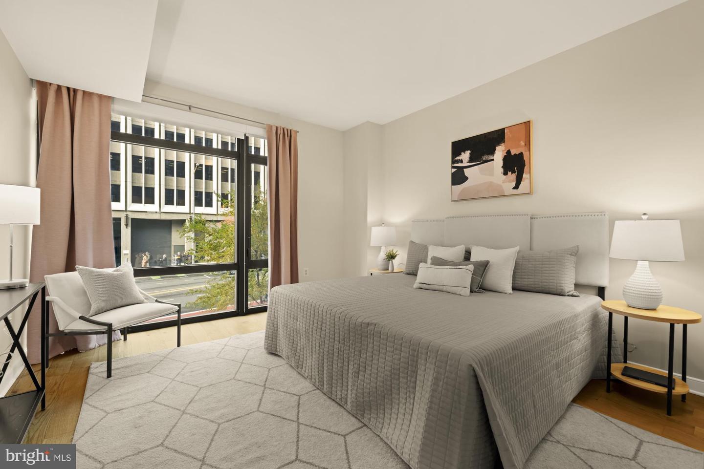 1010 MASSACHUSETTS AVE NW #207, WASHINGTON, District Of Columbia 20001, 2 Bedrooms Bedrooms, 4 Rooms Rooms,2 BathroomsBathrooms,Residential,For sale,1010 MASSACHUSETTS AVE NW #207,DCDC2225662 MLS # DCDC2225662