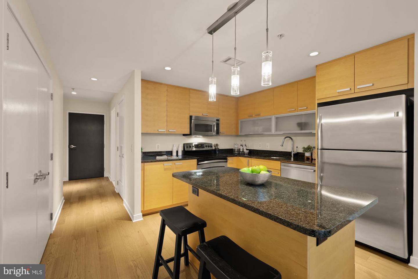 1010 MASSACHUSETTS AVE NW #207, WASHINGTON, District Of Columbia 20001, 2 Bedrooms Bedrooms, 4 Rooms Rooms,2 BathroomsBathrooms,Residential,For sale,1010 MASSACHUSETTS AVE NW #207,DCDC2225662 MLS # DCDC2225662