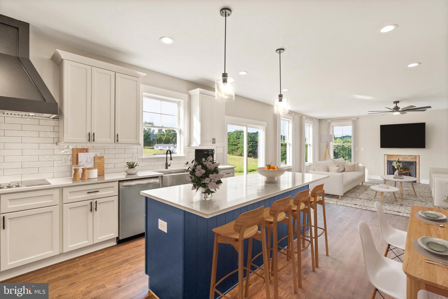 4825 STONEFIELD LANE, WARRENTON, Virginia 20187, 4 Bedrooms Bedrooms, 7 Rooms Rooms,2 BathroomsBathrooms,Residential,For sale,4825 STONEFIELD LANE,VAFQ2019370 MLS # VAFQ2019370