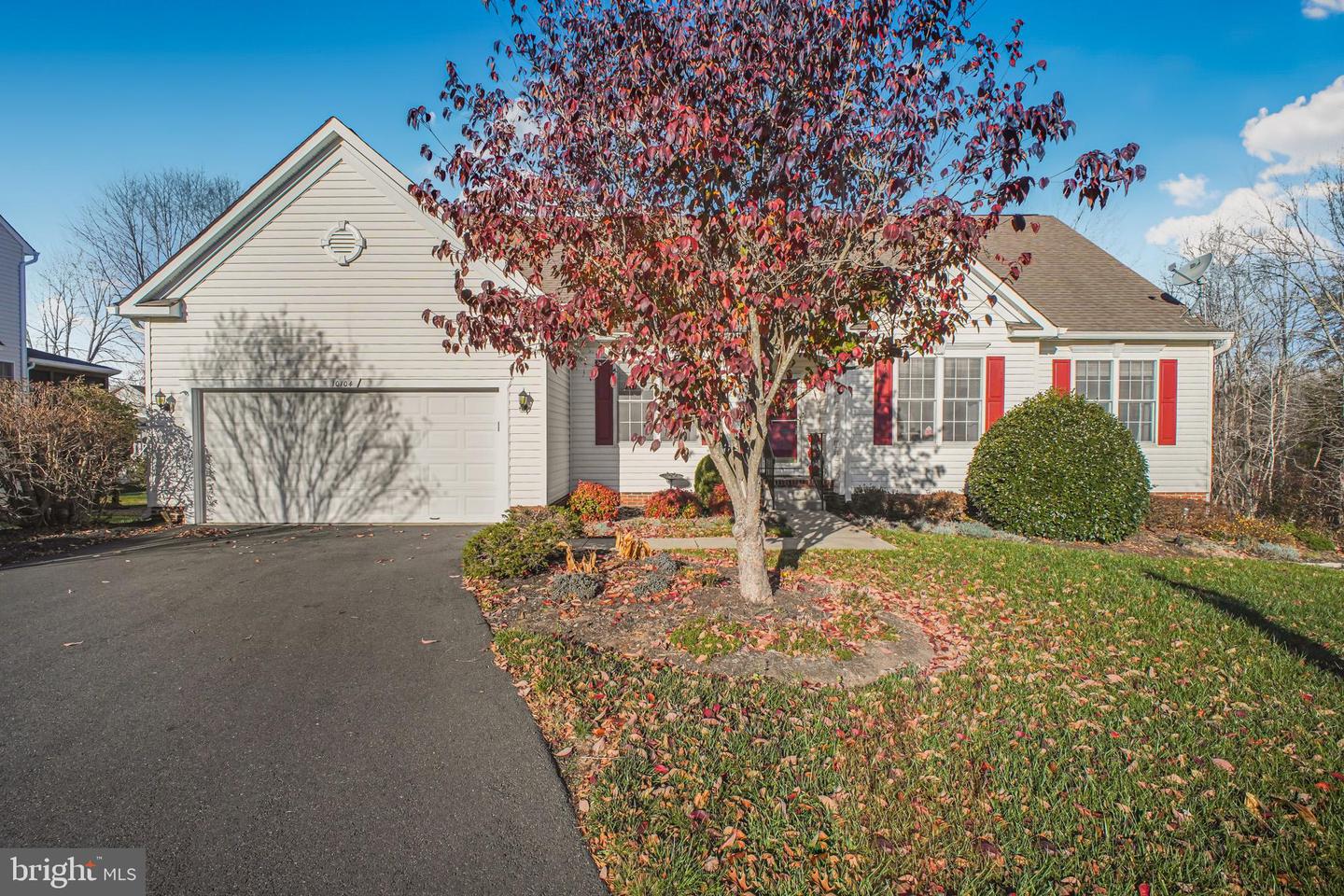 10104 TATIANA CT, FREDERICKSBURG, Virginia 22408, 5 Bedrooms Bedrooms, ,3 BathroomsBathrooms,Residential,For sale,10104 TATIANA CT,VASP2037260 MLS # VASP2037260