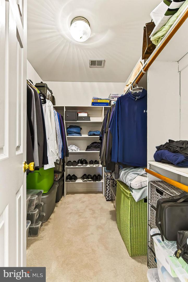 39854 CANTERFIELD CT, LOVETTSVILLE, Virginia 20180, 5 Bedrooms Bedrooms, ,3 BathroomsBathrooms,Residential,For sale,39854 CANTERFIELD CT,VALO2110766 MLS # VALO2110766 39854 CANTERFIELD CT, LOVETTSVILLE, Virginia 20180, 5 Bedrooms Bedrooms, ,3 BathroomsBathrooms,Residential,For sale,39854 CANTERFIELD CT,VALO2110766 MLS # VALO2110766