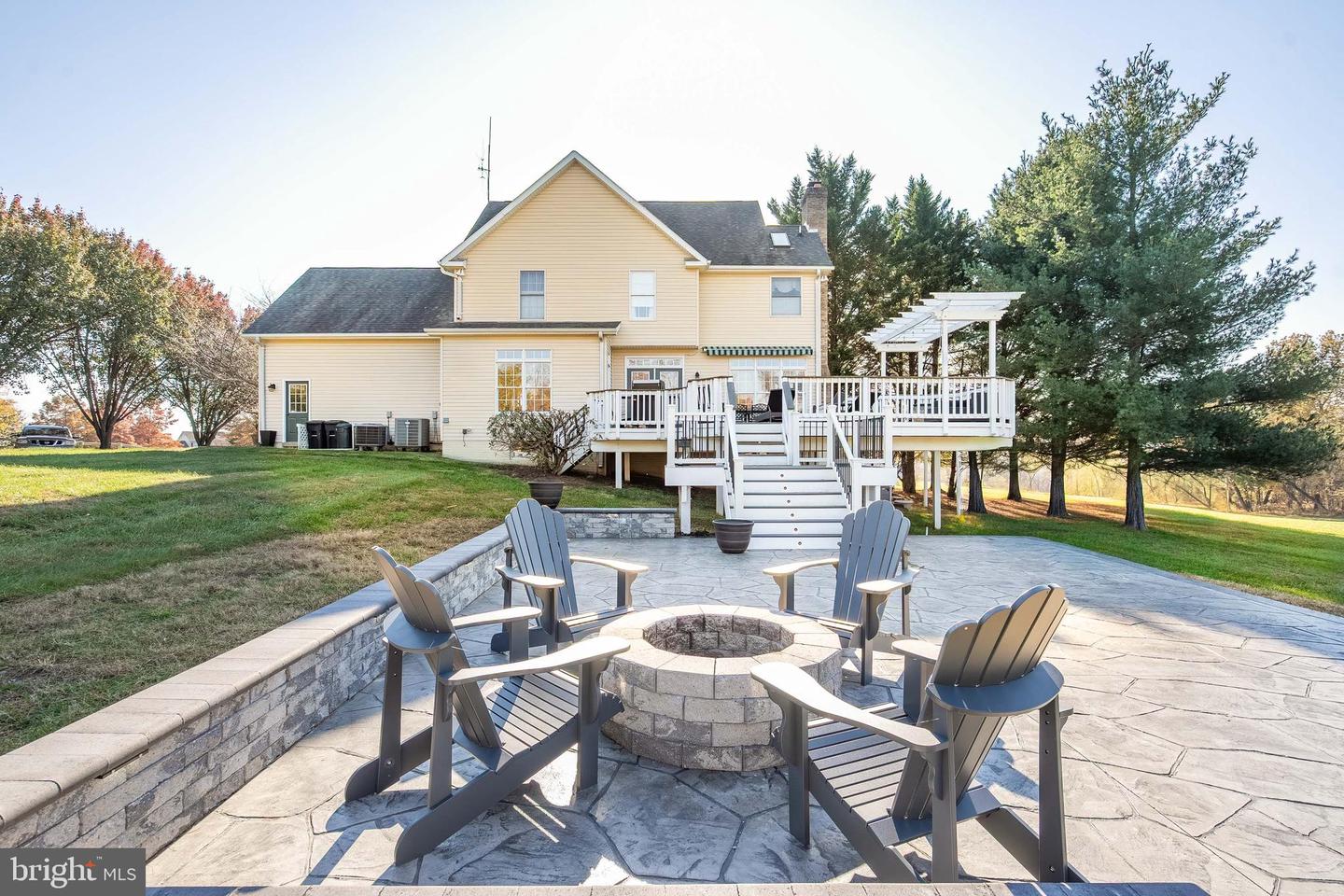 39854 CANTERFIELD CT, LOVETTSVILLE, Virginia 20180, 5 Bedrooms Bedrooms, ,3 BathroomsBathrooms,Residential,For sale,39854 CANTERFIELD CT,VALO2110766 MLS # VALO2110766 39854 CANTERFIELD CT, LOVETTSVILLE, Virginia 20180, 5 Bedrooms Bedrooms, ,3 BathroomsBathrooms,Residential,For sale,39854 CANTERFIELD CT,VALO2110766 MLS # VALO2110766