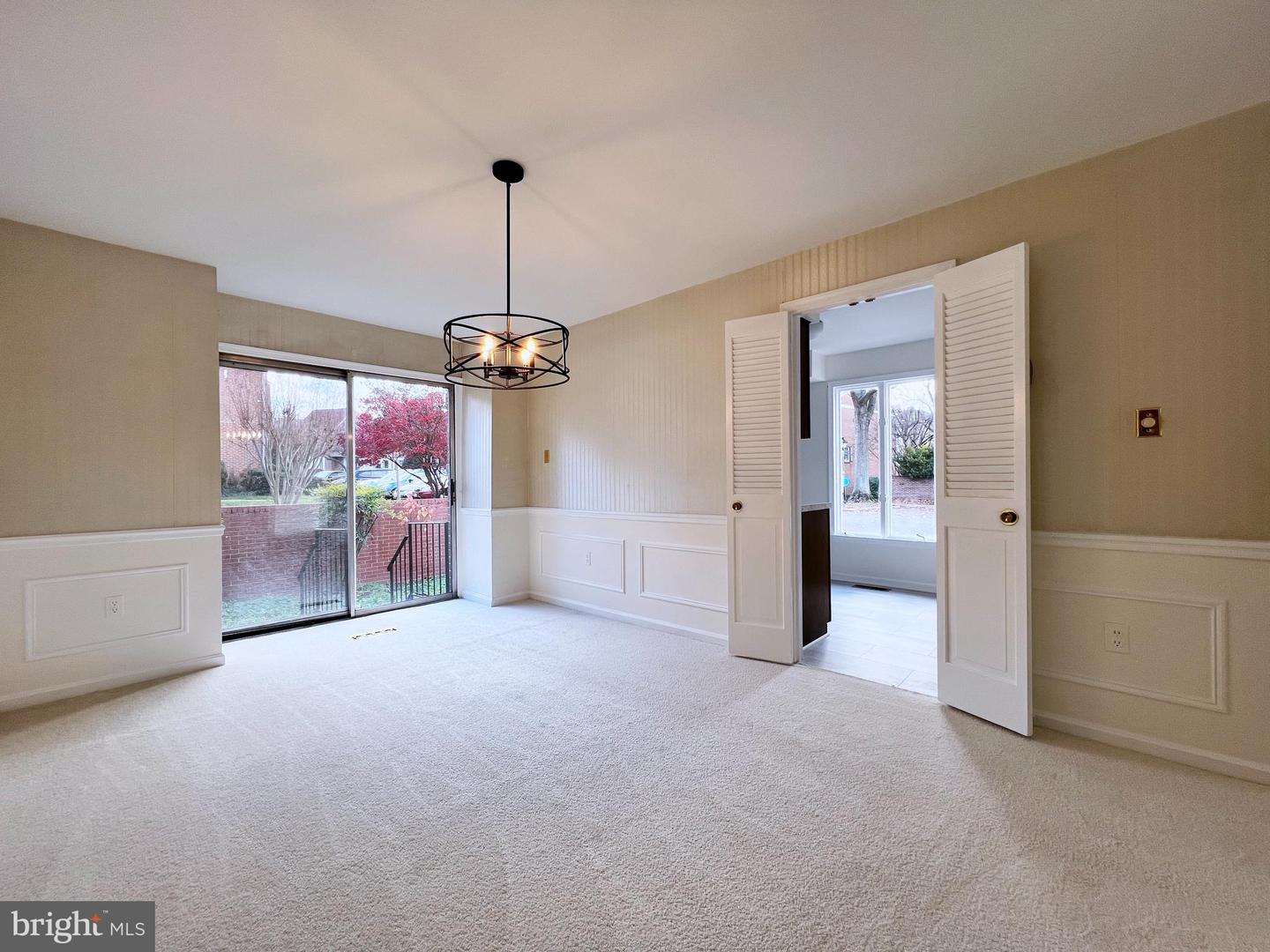 2699 CENTENNIAL CT, ALEXANDRIA, Virginia 22311, 3 Bedrooms Bedrooms, ,3 BathroomsBathrooms,Residential,For sale,2699 CENTENNIAL CT,VAAX2051852 MLS # VAAX2051852