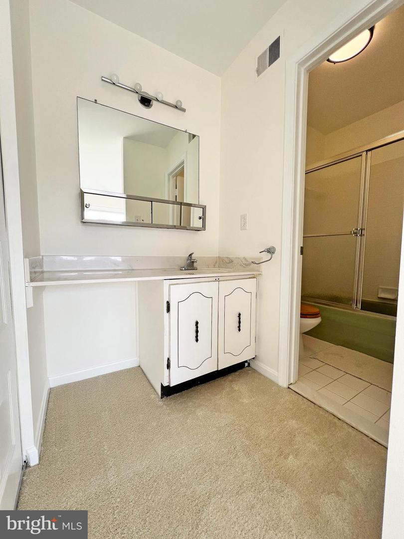 2699 CENTENNIAL CT, ALEXANDRIA, Virginia 22311, 3 Bedrooms Bedrooms, ,3 BathroomsBathrooms,Residential,For sale,2699 CENTENNIAL CT,VAAX2051852 MLS # VAAX2051852