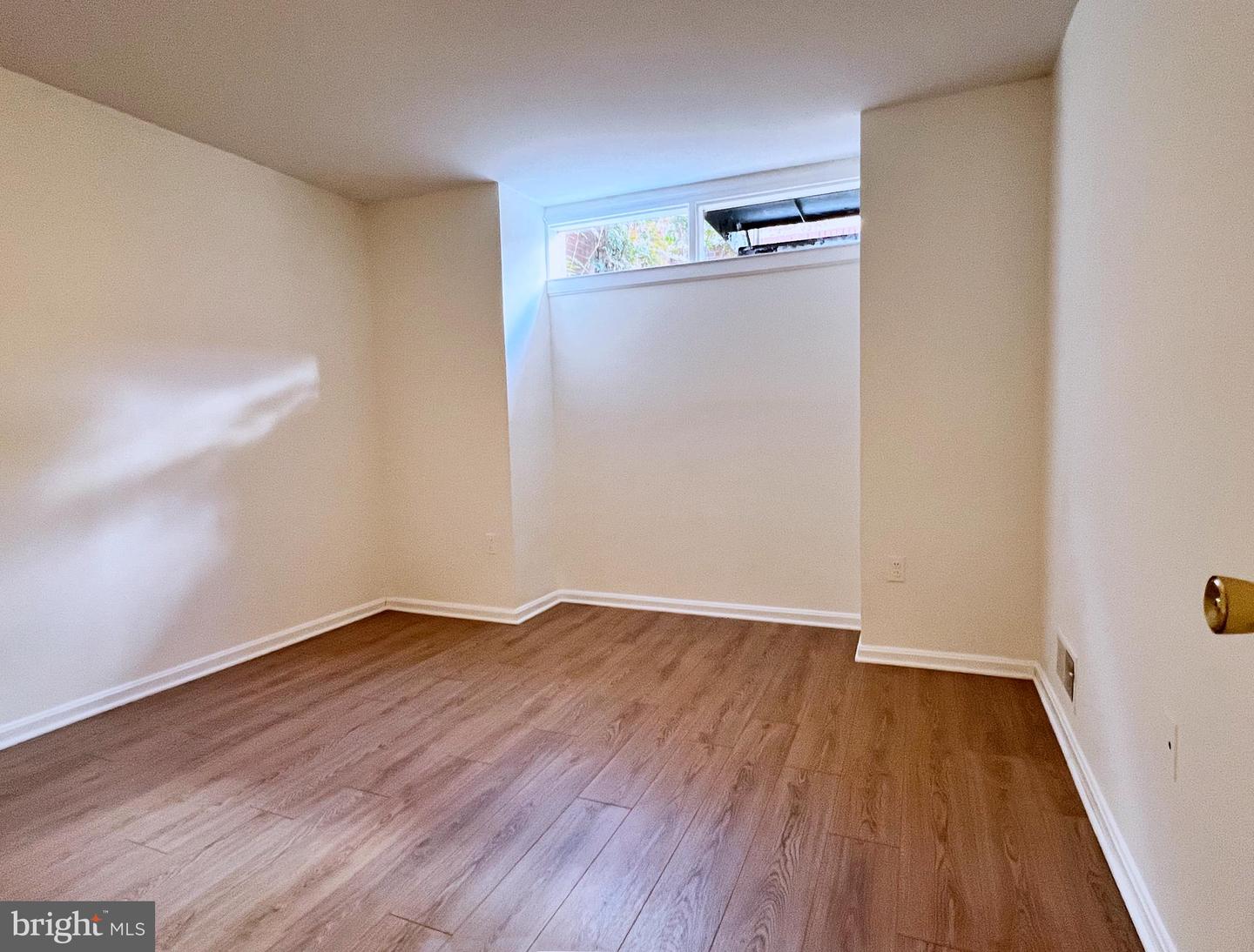 2699 CENTENNIAL CT, ALEXANDRIA, Virginia 22311, 3 Bedrooms Bedrooms, ,3 BathroomsBathrooms,Residential,For sale,2699 CENTENNIAL CT,VAAX2051852 MLS # VAAX2051852