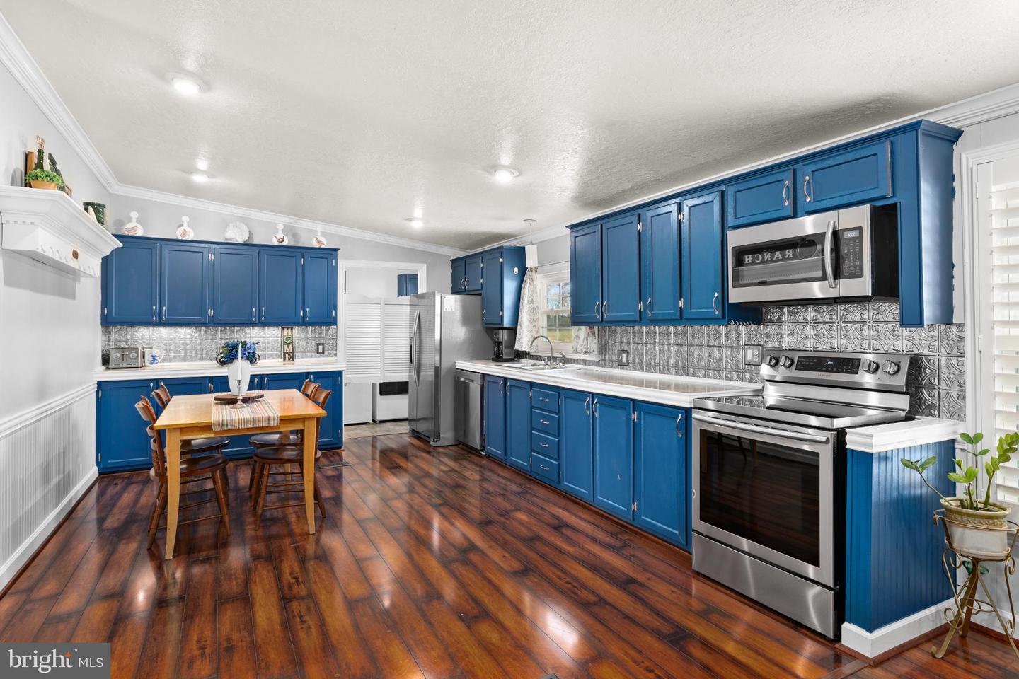 3100 DANBURY CIR, SPOTSYLVANIA, Virginia 22551, 3 Bedrooms Bedrooms, 5 Rooms Rooms,2 BathroomsBathrooms,Residential,For sale,3100 DANBURY CIR,VASP2037692 MLS # VASP2037692