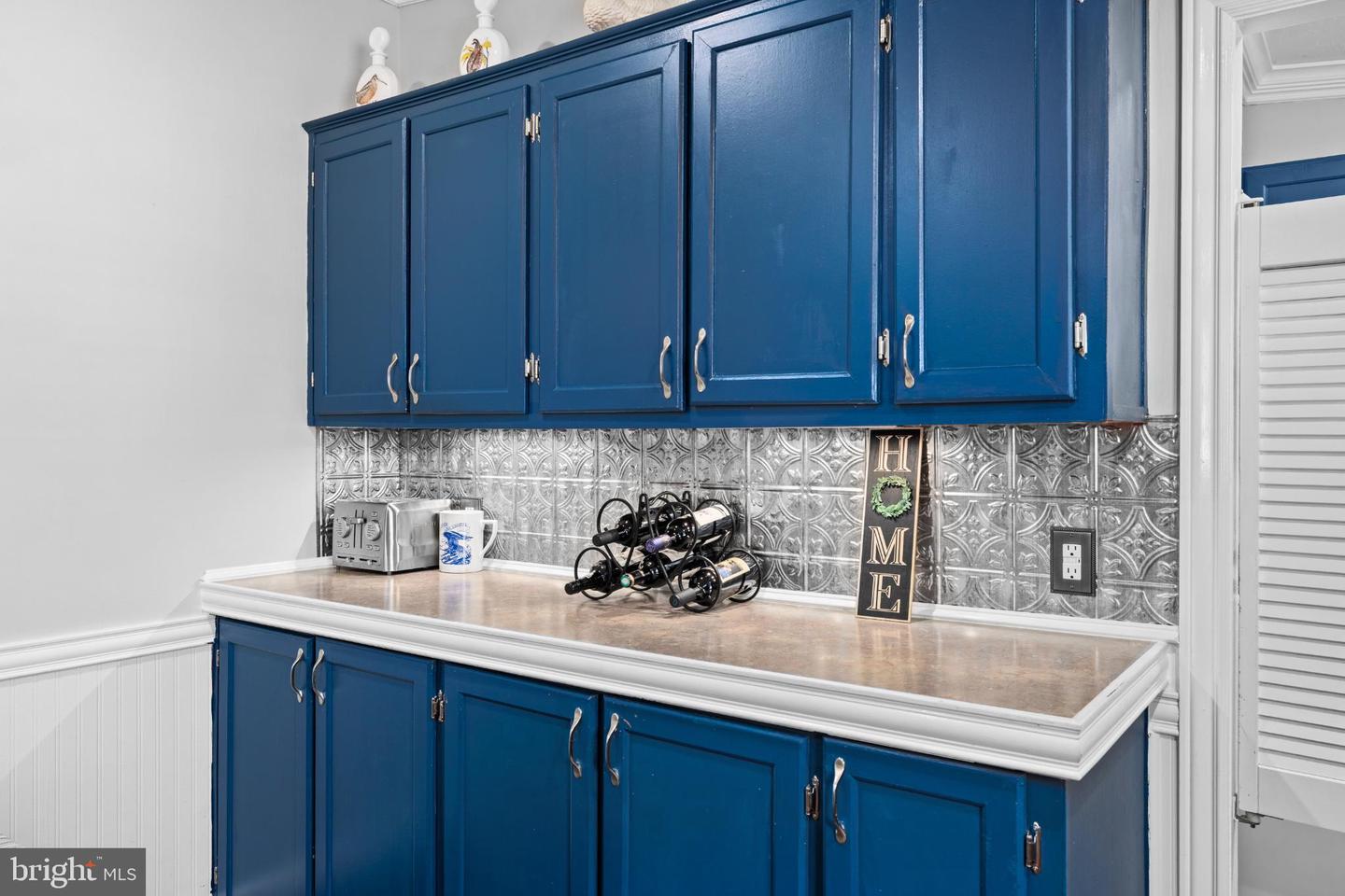 3100 DANBURY CIR, SPOTSYLVANIA, Virginia 22551, 3 Bedrooms Bedrooms, 5 Rooms Rooms,2 BathroomsBathrooms,Residential,For sale,3100 DANBURY CIR,VASP2037692 MLS # VASP2037692