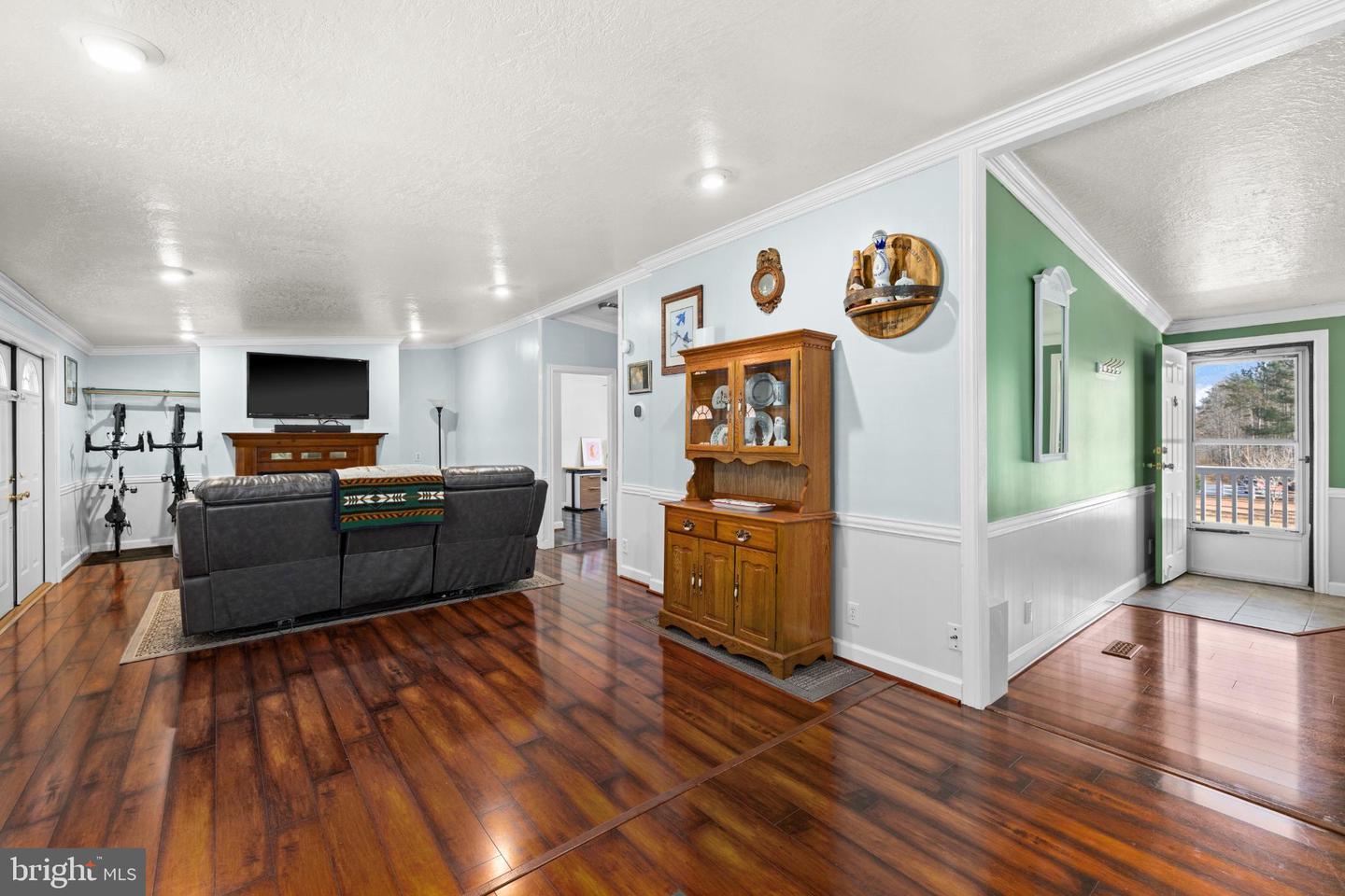 3100 DANBURY CIR, SPOTSYLVANIA, Virginia 22551, 3 Bedrooms Bedrooms, 5 Rooms Rooms,2 BathroomsBathrooms,Residential,For sale,3100 DANBURY CIR,VASP2037692 MLS # VASP2037692