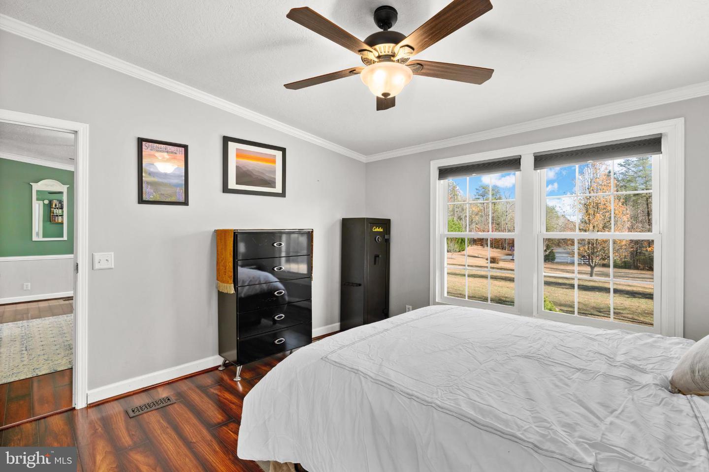 3100 DANBURY CIR, SPOTSYLVANIA, Virginia 22551, 3 Bedrooms Bedrooms, 5 Rooms Rooms,2 BathroomsBathrooms,Residential,For sale,3100 DANBURY CIR,VASP2037692 MLS # VASP2037692