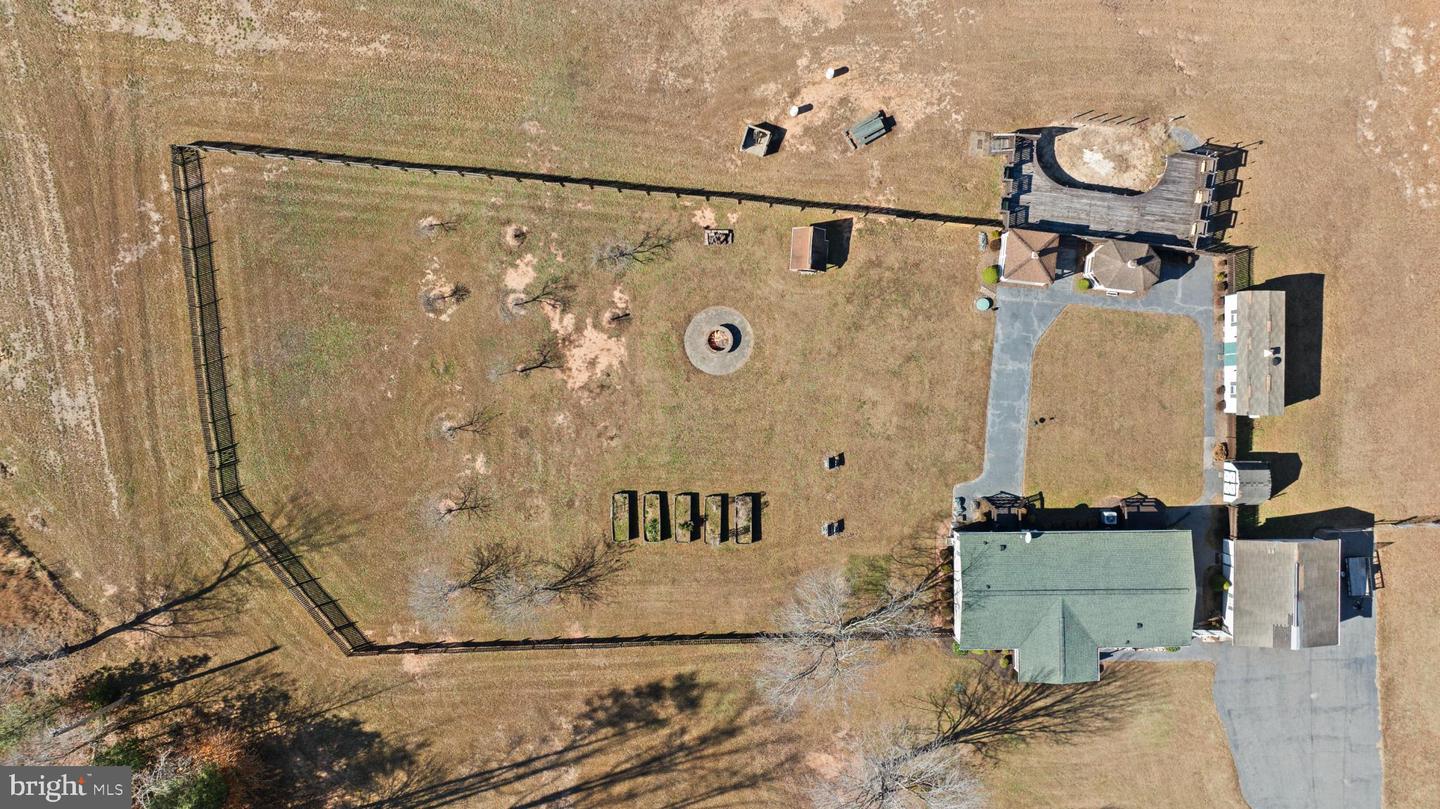 3100 DANBURY CIR, SPOTSYLVANIA, Virginia 22551, 3 Bedrooms Bedrooms, 5 Rooms Rooms,2 BathroomsBathrooms,Residential,For sale,3100 DANBURY CIR,VASP2037692 MLS # VASP2037692