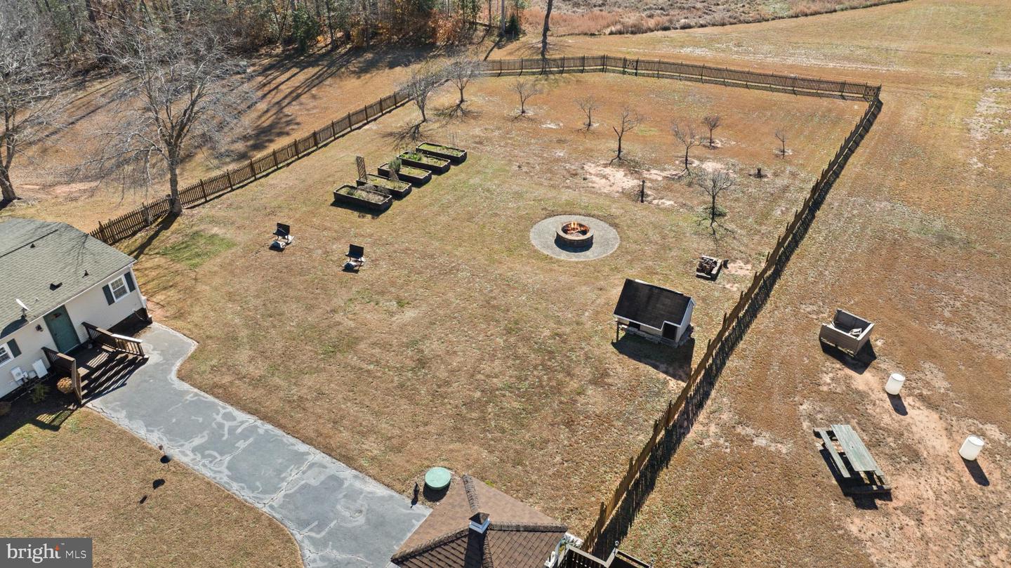 3100 DANBURY CIR, SPOTSYLVANIA, Virginia 22551, 3 Bedrooms Bedrooms, 5 Rooms Rooms,2 BathroomsBathrooms,Residential,For sale,3100 DANBURY CIR,VASP2037692 MLS # VASP2037692