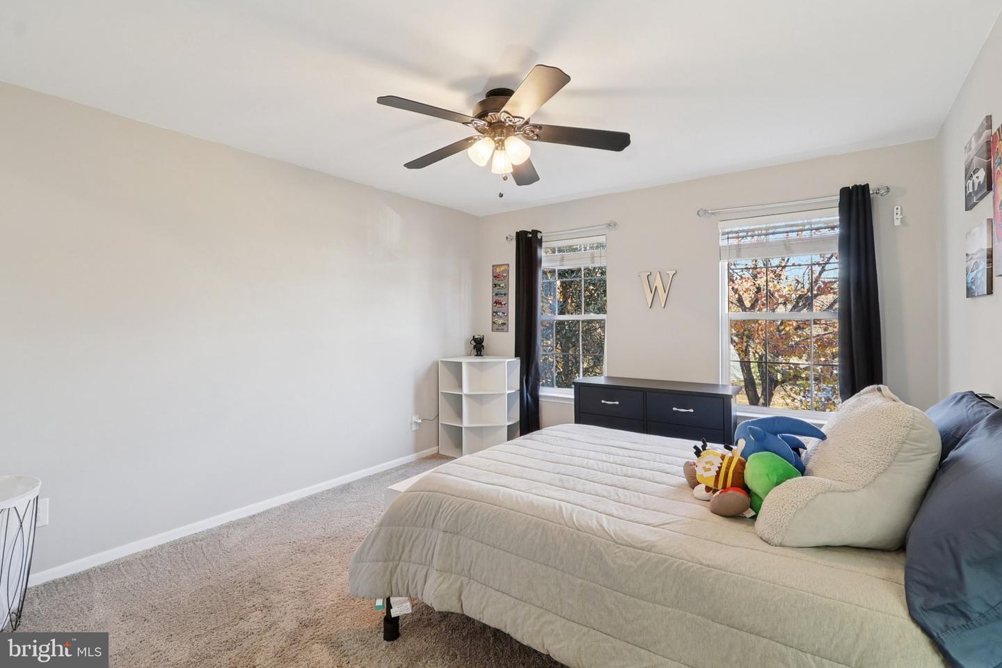 10576 CORAL BERRY DR, MANASSAS, Virginia 20110, 4 Bedrooms Bedrooms, ,3 BathroomsBathrooms,Residential,For sale,10576 CORAL BERRY DR,VAPW2108140 MLS # VAPW2108140