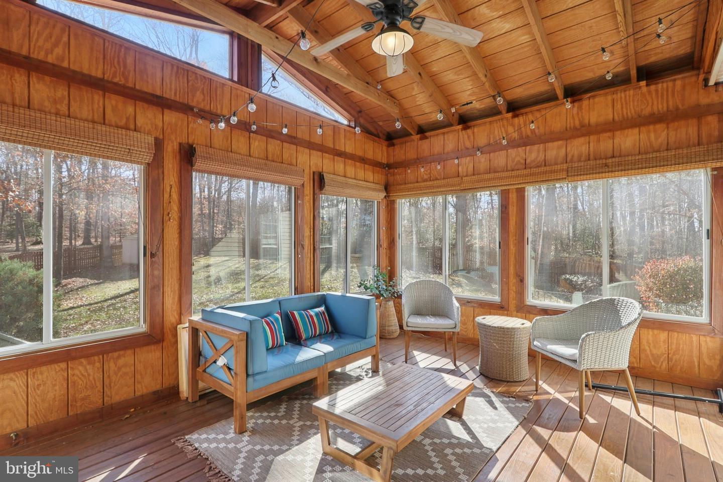 10576 CORAL BERRY DR, MANASSAS, Virginia 20110, 4 Bedrooms Bedrooms, ,3 BathroomsBathrooms,Residential,For sale,10576 CORAL BERRY DR,VAPW2108140 MLS # VAPW2108140