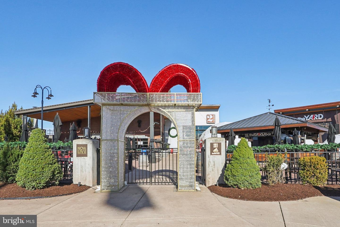 10576 CORAL BERRY DR, MANASSAS, Virginia 20110, 4 Bedrooms Bedrooms, ,3 BathroomsBathrooms,Residential,For sale,10576 CORAL BERRY DR,VAPW2108140 MLS # VAPW2108140