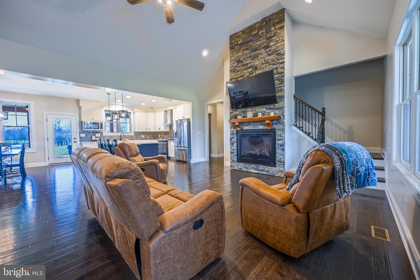 165 ANCIENT OAK LN, BERRYVILLE, Virginia 22611, 4 Bedrooms Bedrooms, 12 Rooms Rooms,3 BathroomsBathrooms,Residential,For sale,165 ANCIENT OAK LN,VACL2006242 MLS # VACL2006242 165 ANCIENT OAK LN, BERRYVILLE, Virginia 22611, 4 Bedrooms Bedrooms, 12 Rooms Rooms,3 BathroomsBathrooms,Residential,For sale,165 ANCIENT OAK LN,VACL2006242 MLS # VACL2006242