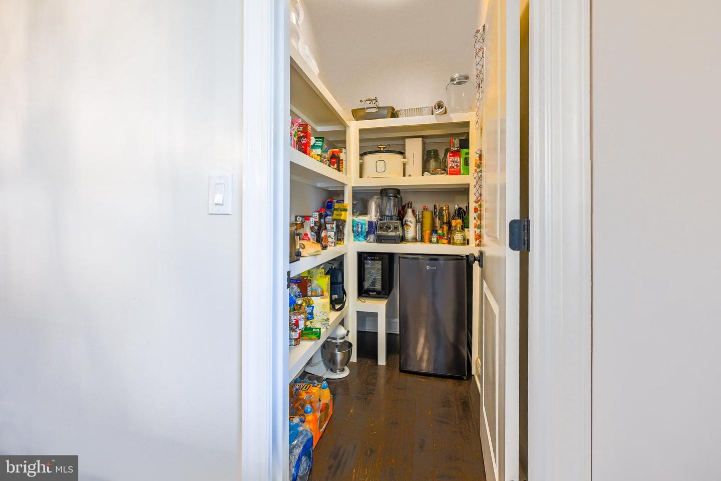 165 ANCIENT OAK LN, BERRYVILLE, Virginia 22611, 4 Bedrooms Bedrooms, 12 Rooms Rooms,3 BathroomsBathrooms,Residential,For sale,165 ANCIENT OAK LN,VACL2006242 MLS # VACL2006242 165 ANCIENT OAK LN, BERRYVILLE, Virginia 22611, 4 Bedrooms Bedrooms, 12 Rooms Rooms,3 BathroomsBathrooms,Residential,For sale,165 ANCIENT OAK LN,VACL2006242 MLS # VACL2006242