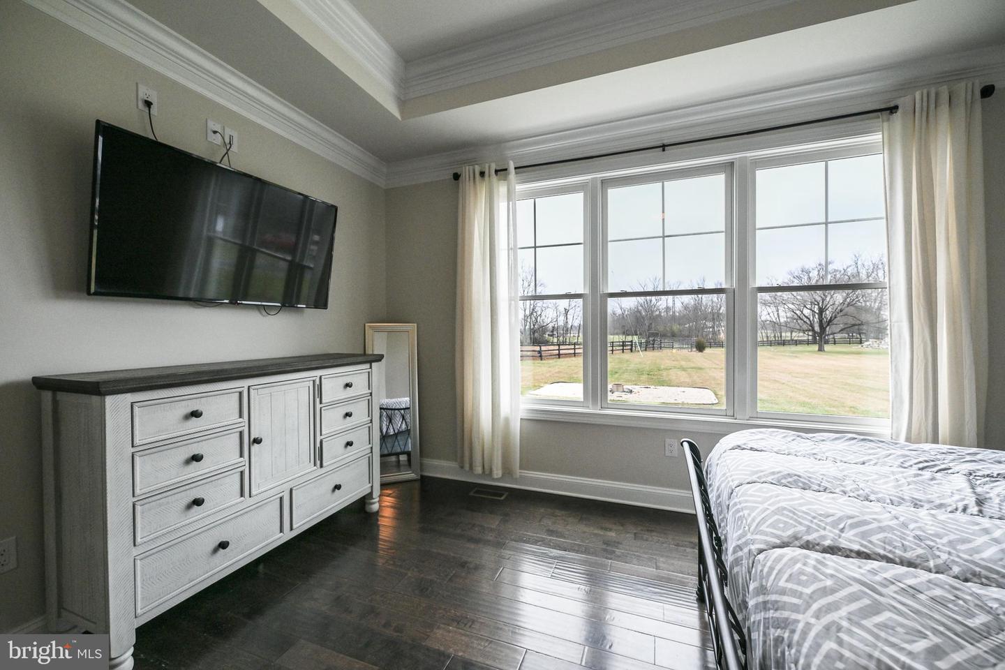 165 ANCIENT OAK LN, BERRYVILLE, Virginia 22611, 4 Bedrooms Bedrooms, 12 Rooms Rooms,3 BathroomsBathrooms,Residential,For sale,165 ANCIENT OAK LN,VACL2006242 MLS # VACL2006242 165 ANCIENT OAK LN, BERRYVILLE, Virginia 22611, 4 Bedrooms Bedrooms, 12 Rooms Rooms,3 BathroomsBathrooms,Residential,For sale,165 ANCIENT OAK LN,VACL2006242 MLS # VACL2006242