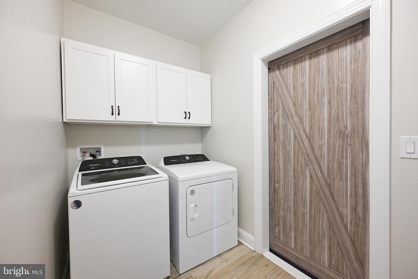 165 ANCIENT OAK LN, BERRYVILLE, Virginia 22611, 4 Bedrooms Bedrooms, 12 Rooms Rooms,3 BathroomsBathrooms,Residential,For sale,165 ANCIENT OAK LN,VACL2006242 MLS # VACL2006242 165 ANCIENT OAK LN, BERRYVILLE, Virginia 22611, 4 Bedrooms Bedrooms, 12 Rooms Rooms,3 BathroomsBathrooms,Residential,For sale,165 ANCIENT OAK LN,VACL2006242 MLS # VACL2006242