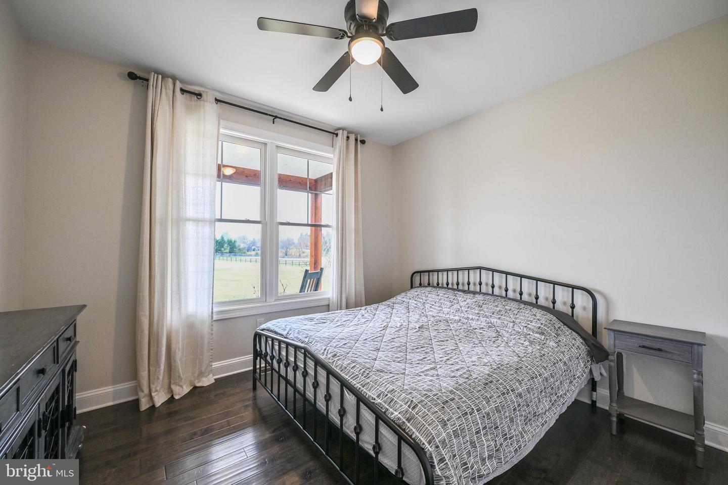 165 ANCIENT OAK LN, BERRYVILLE, Virginia 22611, 4 Bedrooms Bedrooms, 12 Rooms Rooms,3 BathroomsBathrooms,Residential,For sale,165 ANCIENT OAK LN,VACL2006242 MLS # VACL2006242 165 ANCIENT OAK LN, BERRYVILLE, Virginia 22611, 4 Bedrooms Bedrooms, 12 Rooms Rooms,3 BathroomsBathrooms,Residential,For sale,165 ANCIENT OAK LN,VACL2006242 MLS # VACL2006242