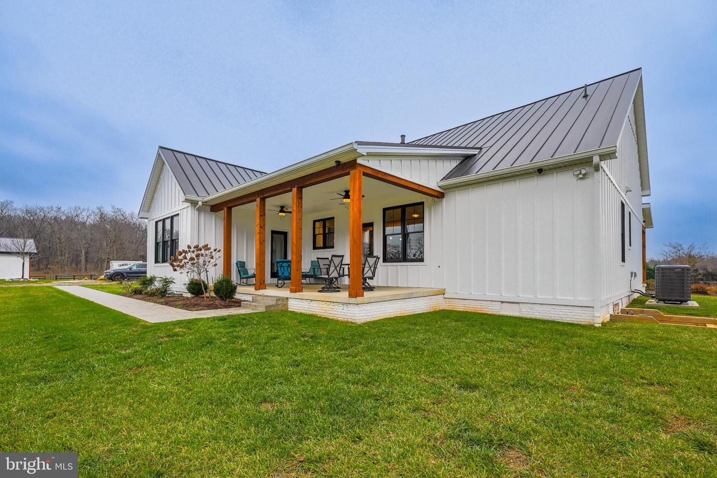 165 ANCIENT OAK LN, BERRYVILLE, Virginia 22611, 4 Bedrooms Bedrooms, 12 Rooms Rooms,3 BathroomsBathrooms,Residential,For sale,165 ANCIENT OAK LN,VACL2006242 MLS # VACL2006242 165 ANCIENT OAK LN, BERRYVILLE, Virginia 22611, 4 Bedrooms Bedrooms, 12 Rooms Rooms,3 BathroomsBathrooms,Residential,For sale,165 ANCIENT OAK LN,VACL2006242 MLS # VACL2006242