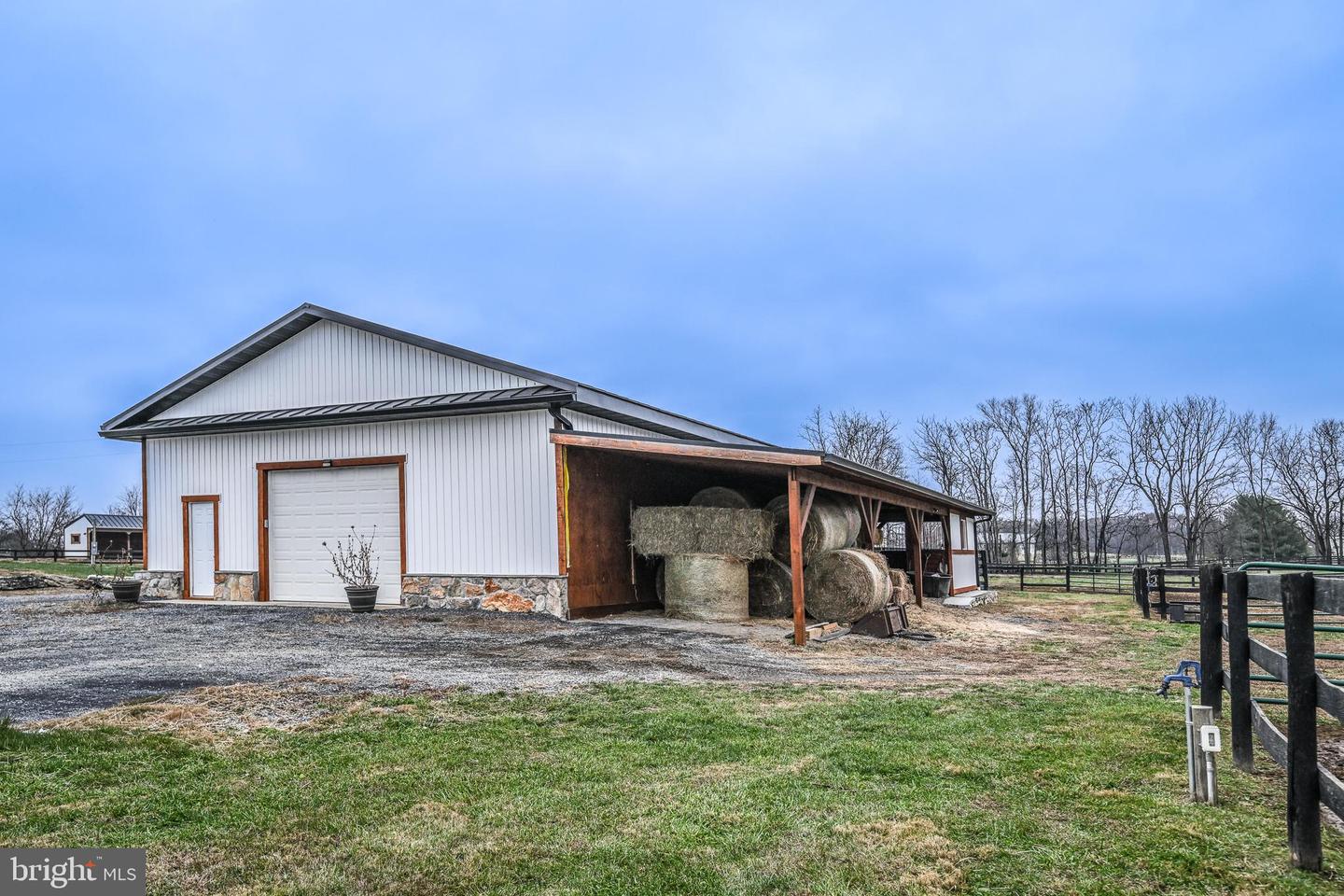 165 ANCIENT OAK LN, BERRYVILLE, Virginia 22611, 4 Bedrooms Bedrooms, 12 Rooms Rooms,3 BathroomsBathrooms,Residential,For sale,165 ANCIENT OAK LN,VACL2006242 MLS # VACL2006242 165 ANCIENT OAK LN, BERRYVILLE, Virginia 22611, 4 Bedrooms Bedrooms, 12 Rooms Rooms,3 BathroomsBathrooms,Residential,For sale,165 ANCIENT OAK LN,VACL2006242 MLS # VACL2006242