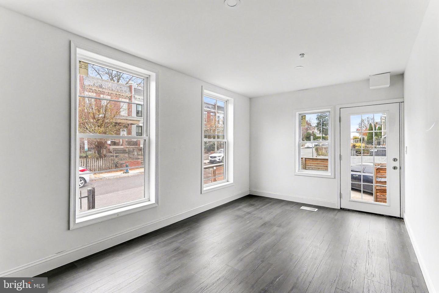 3600 PARK PL NW, WASHINGTON, District Of Columbia 20010, 8 Bedrooms Bedrooms, ,5 BathroomsBathrooms,Residential,For sale,3600 PARK PL NW,DCDC2232858 MLS # DCDC2232858