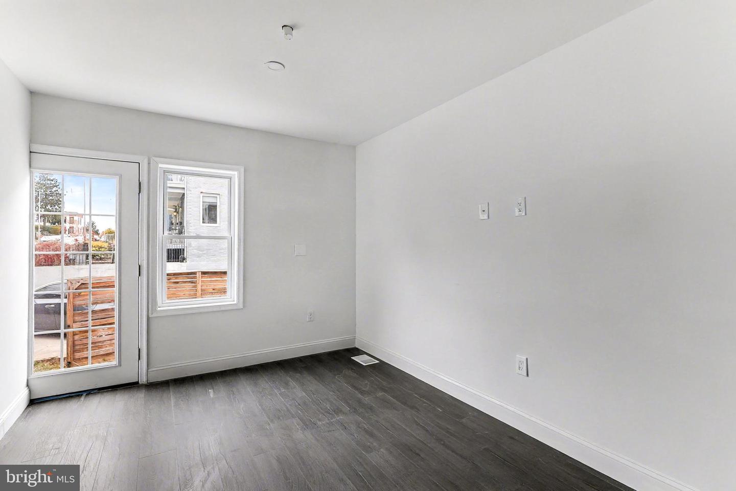 3600 PARK PL NW, WASHINGTON, District Of Columbia 20010, 8 Bedrooms Bedrooms, ,5 BathroomsBathrooms,Residential,For sale,3600 PARK PL NW,DCDC2232858 MLS # DCDC2232858