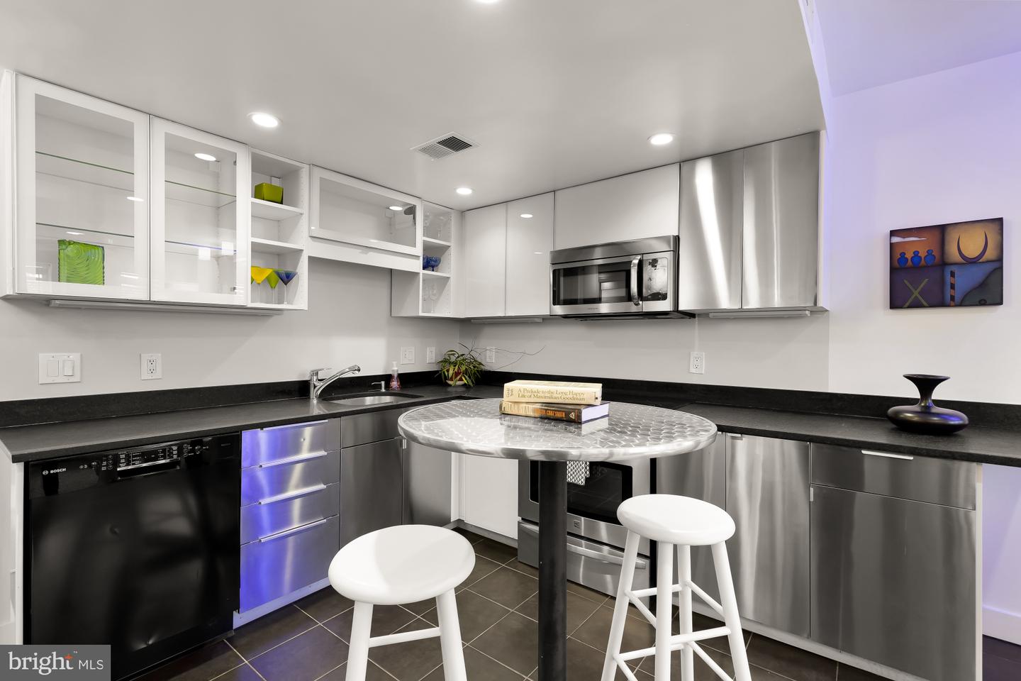 1829 5TH ST NW, WASHINGTON, District Of Columbia 20001, 7 Bedrooms Bedrooms, ,7 BathroomsBathrooms,Residential,For sale,1829 5TH ST NW,DCDC2232868 MLS # DCDC2232868