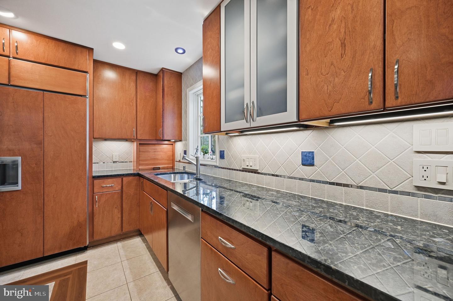 2218 WAKEROBIN LN, RESTON, Virginia 20191, 4 Bedrooms Bedrooms, ,3 BathroomsBathrooms,Residential,For sale,2218 WAKEROBIN LN,VAFX2280284 MLS # VAFX2280284 2218 WAKEROBIN LN, RESTON, Virginia 20191, 4 Bedrooms Bedrooms, ,3 BathroomsBathrooms,Residential,For sale,2218 WAKEROBIN LN,VAFX2280284 MLS # VAFX2280284