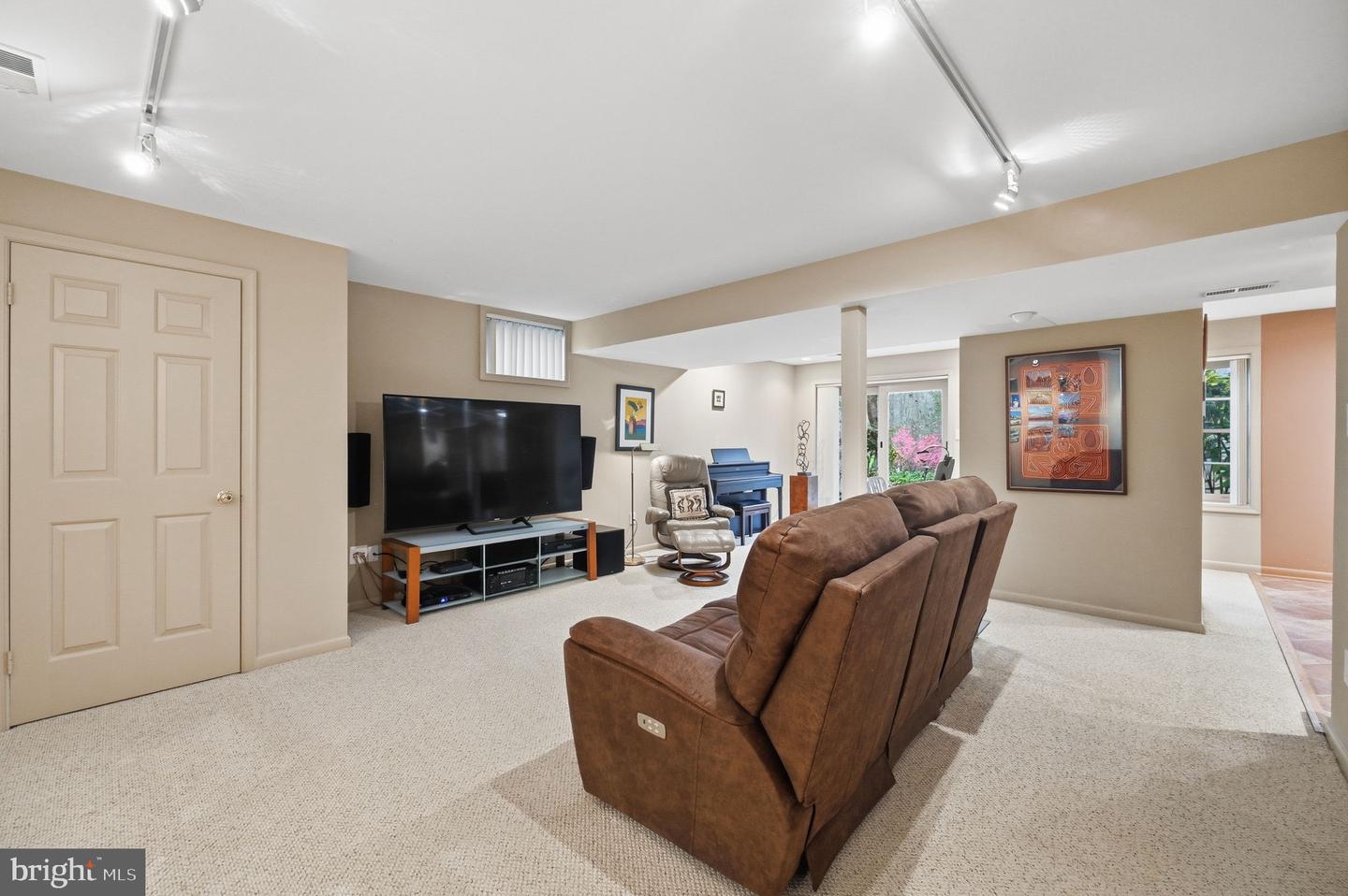 2218 WAKEROBIN LN, RESTON, Virginia 20191, 4 Bedrooms Bedrooms, ,3 BathroomsBathrooms,Residential,For sale,2218 WAKEROBIN LN,VAFX2280284 MLS # VAFX2280284 2218 WAKEROBIN LN, RESTON, Virginia 20191, 4 Bedrooms Bedrooms, ,3 BathroomsBathrooms,Residential,For sale,2218 WAKEROBIN LN,VAFX2280284 MLS # VAFX2280284