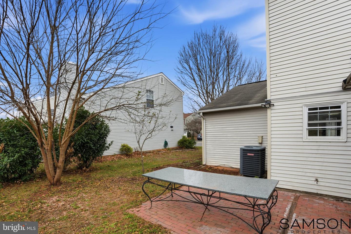 13505 COATES LN, HERNDON, Virginia 20171, 3 Bedrooms Bedrooms, ,2 BathroomsBathrooms,Residential,For sale,13505 COATES LN,VAFX2280298 MLS # VAFX2280298 13505 COATES LN, HERNDON, Virginia 20171, 3 Bedrooms Bedrooms, ,2 BathroomsBathrooms,Residential,For sale,13505 COATES LN,VAFX2280298 MLS # VAFX2280298