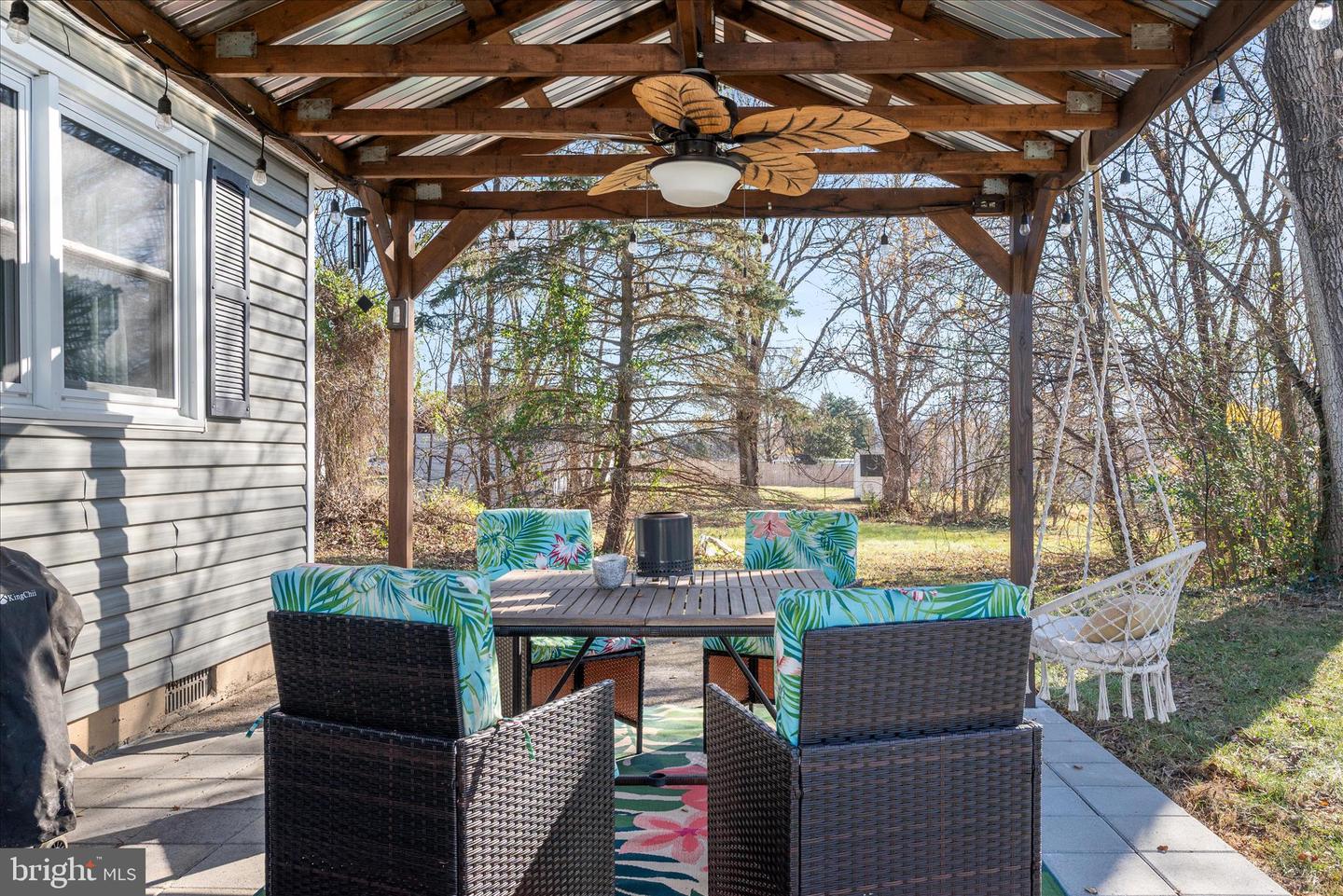 557 ASH ST, STRASBURG, Virginia 22657, 3 Bedrooms Bedrooms, ,1 BathroomBathrooms,Residential,For sale,557 ASH ST,VASH2013108 MLS # VASH2013108