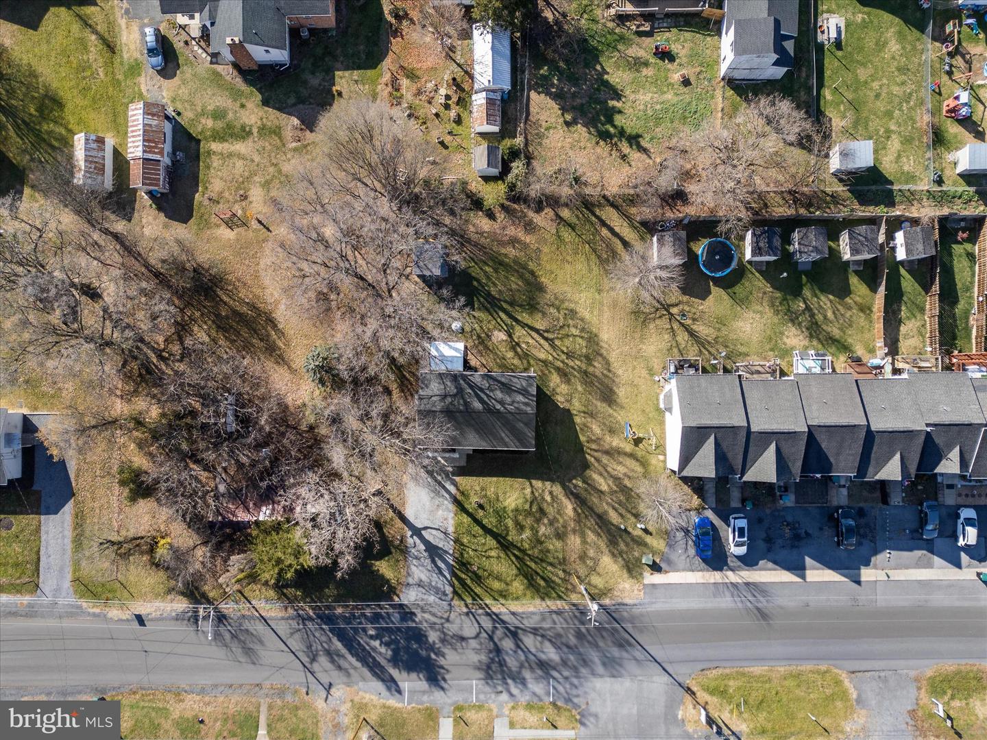 557 ASH ST, STRASBURG, Virginia 22657, 3 Bedrooms Bedrooms, ,1 BathroomBathrooms,Residential,For sale,557 ASH ST,VASH2013108 MLS # VASH2013108