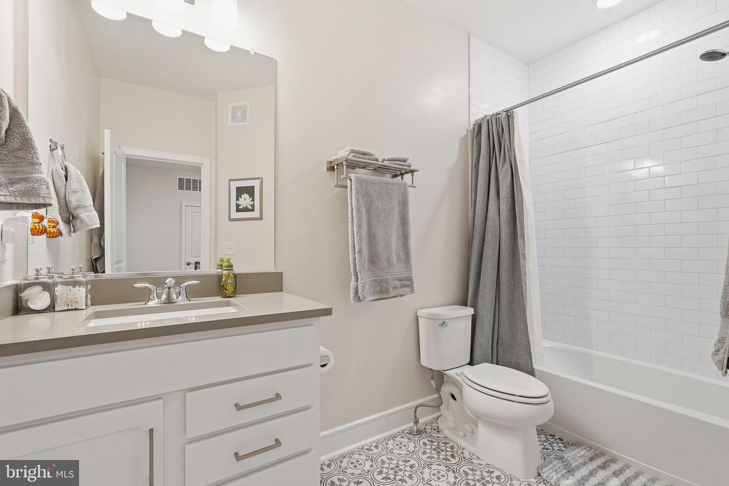 42605 NUBBINS TER, ASHBURN, Virginia 20147, 3 Bedrooms Bedrooms, ,2 BathroomsBathrooms,Residential,For sale,42605 NUBBINS TER,VALO2111696 MLS # VALO2111696