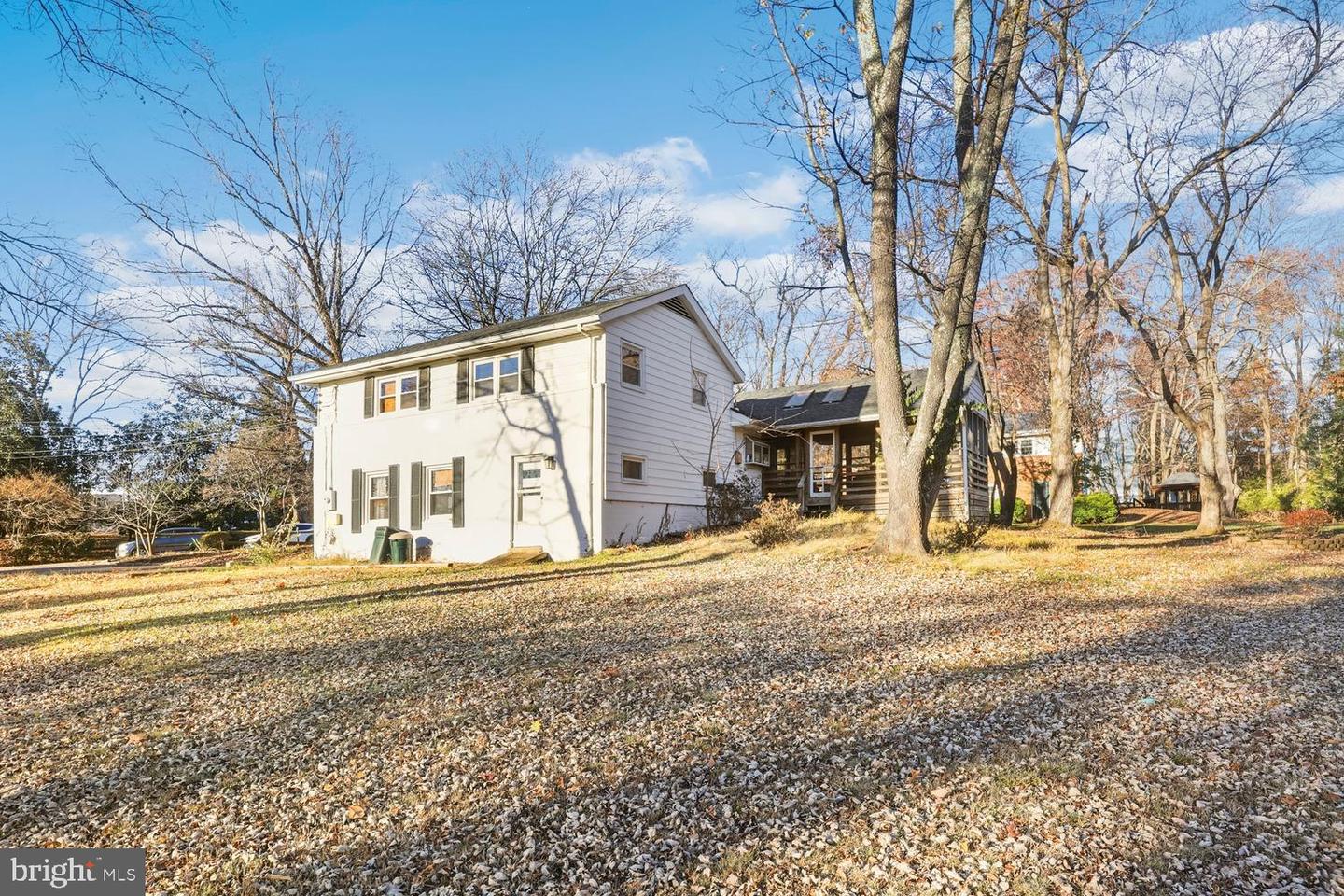 1105 WESTBRIAR CT NE, VIENNA, Virginia 22180, 3 Bedrooms Bedrooms, ,2 BathroomsBathrooms,Residential,For sale,1105 WESTBRIAR CT NE,VAFX2280466 MLS # VAFX2280466