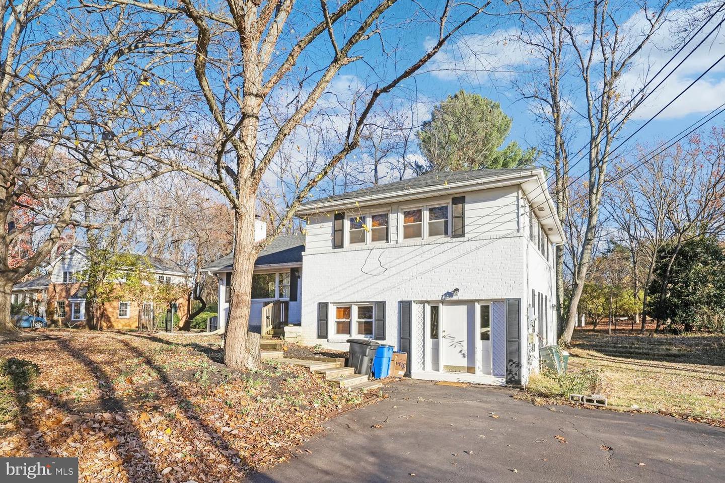 1105 WESTBRIAR CT NE, VIENNA, Virginia 22180, 3 Bedrooms Bedrooms, ,2 BathroomsBathrooms,Residential,For sale,1105 WESTBRIAR CT NE,VAFX2280466 MLS # VAFX2280466