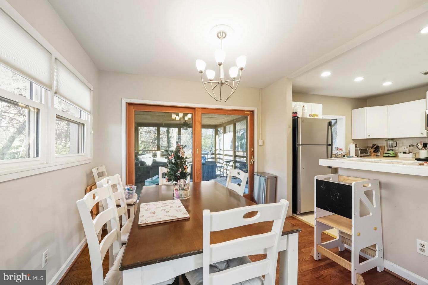 1105 WESTBRIAR CT NE, VIENNA, Virginia 22180, 3 Bedrooms Bedrooms, ,2 BathroomsBathrooms,Residential,For sale,1105 WESTBRIAR CT NE,VAFX2280466 MLS # VAFX2280466