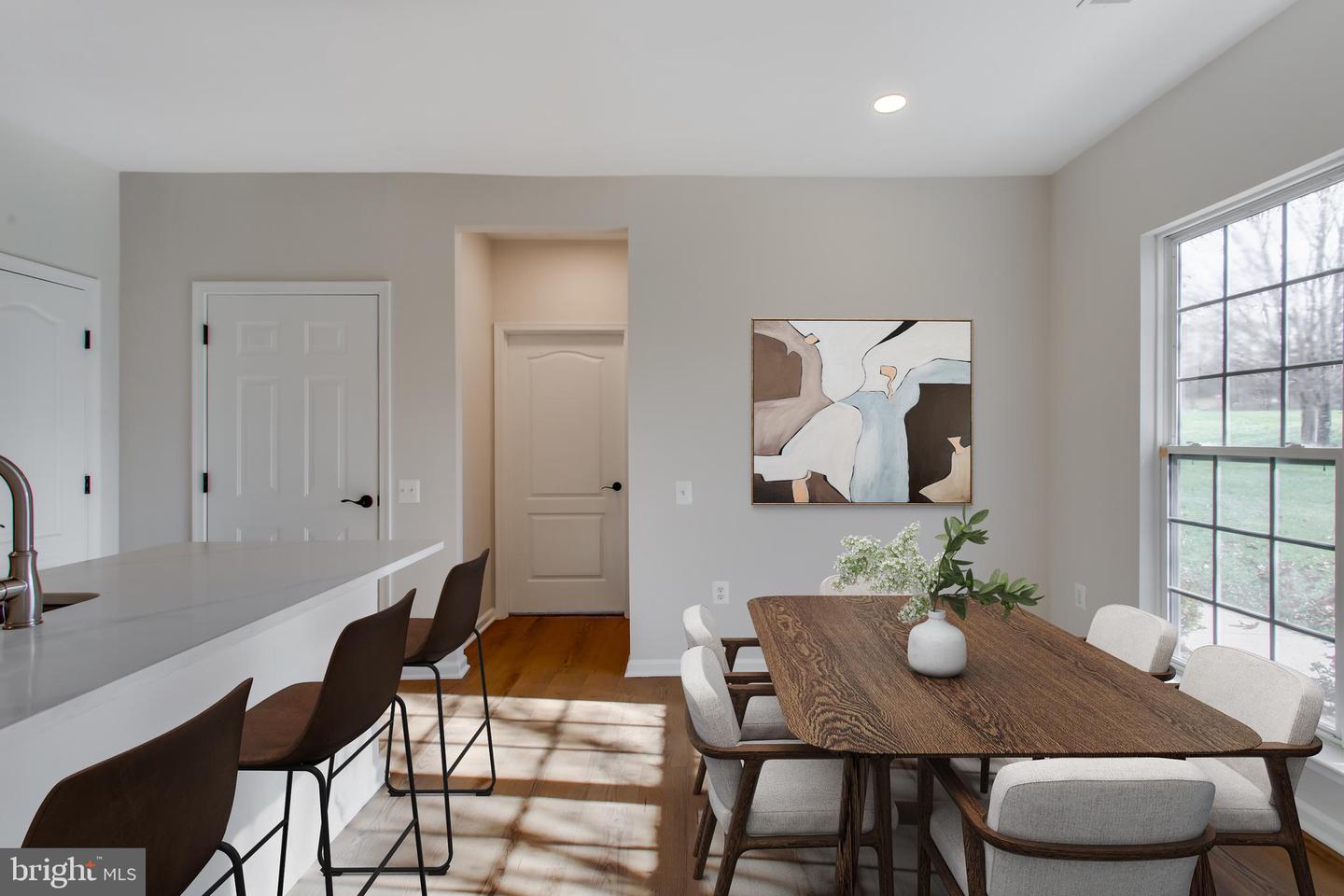 1981 PENFOLD CT, WOODBRIDGE, Virginia 22192, 2 Bedrooms Bedrooms, 8 Rooms Rooms,2 BathroomsBathrooms,Residential,For sale,1981 PENFOLD CT,VAPW2108386 MLS # VAPW2108386