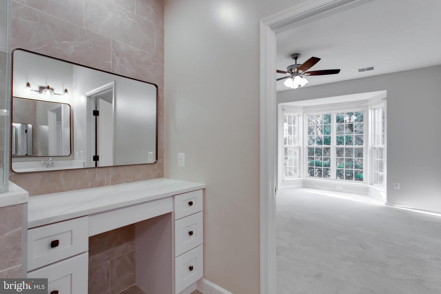 1981 PENFOLD CT, WOODBRIDGE, Virginia 22192, 2 Bedrooms Bedrooms, 8 Rooms Rooms,2 BathroomsBathrooms,Residential,For sale,1981 PENFOLD CT,VAPW2108386 MLS # VAPW2108386