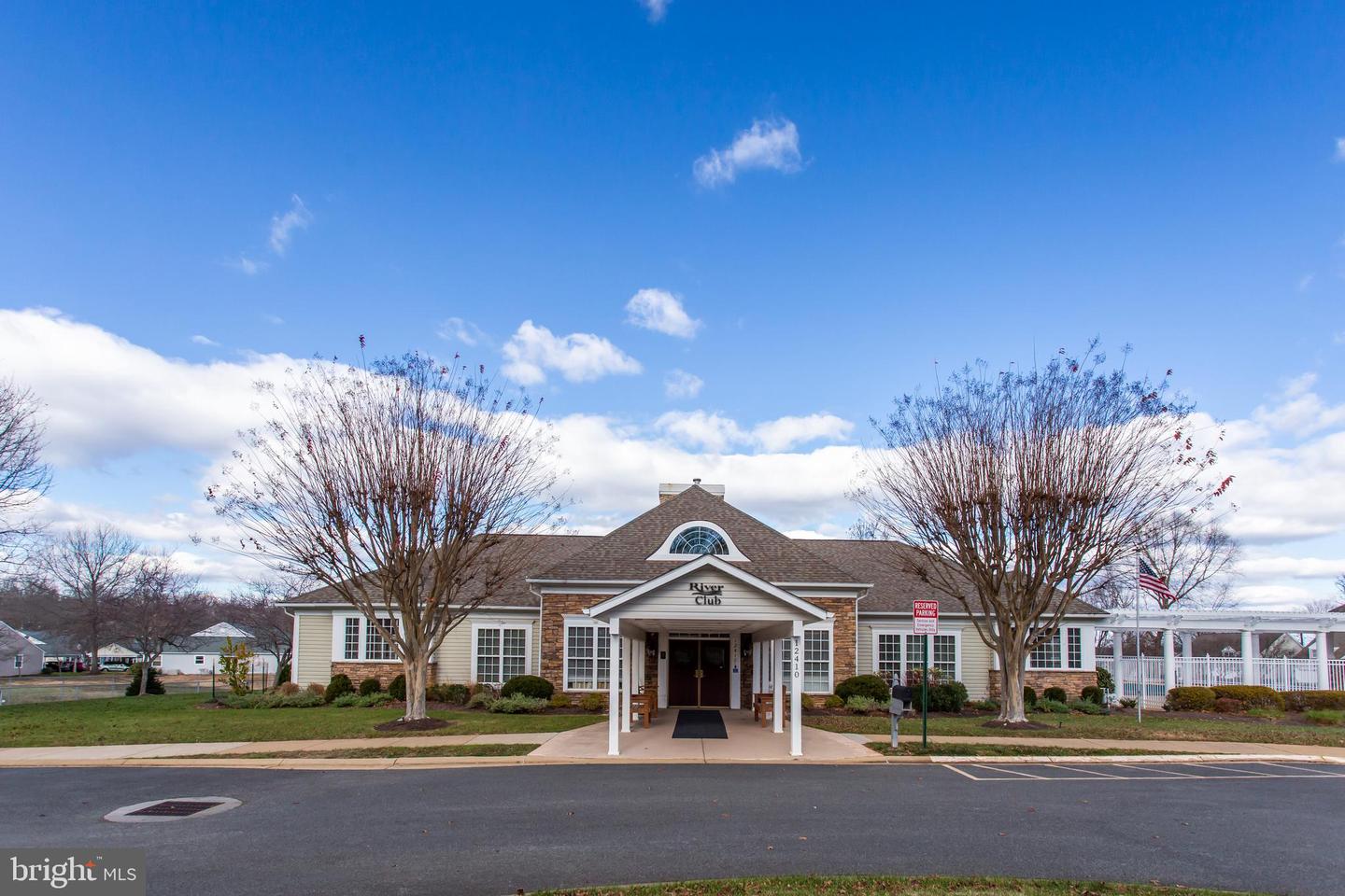 1981 PENFOLD CT, WOODBRIDGE, Virginia 22192, 2 Bedrooms Bedrooms, 8 Rooms Rooms,2 BathroomsBathrooms,Residential,For sale,1981 PENFOLD CT,VAPW2108386 MLS # VAPW2108386