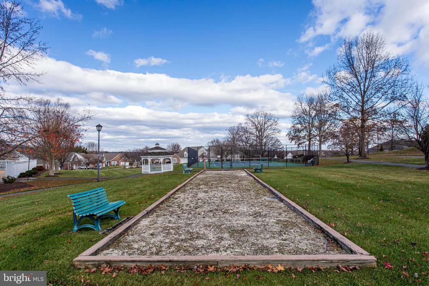 1981 PENFOLD CT, WOODBRIDGE, Virginia 22192, 2 Bedrooms Bedrooms, 8 Rooms Rooms,2 BathroomsBathrooms,Residential,For sale,1981 PENFOLD CT,VAPW2108386 MLS # VAPW2108386