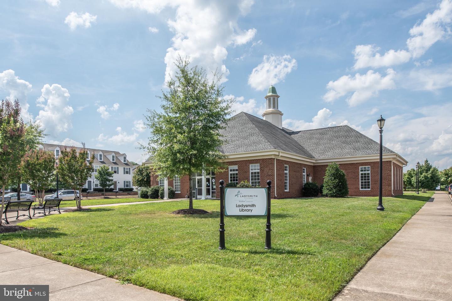 7120 AZALEA, RUTHER GLEN, Virginia 22546, 3 Bedrooms Bedrooms, 9 Rooms Rooms,2 BathroomsBathrooms,Residential,For sale,7120 AZALEA,VACV2009164 MLS # VACV2009164