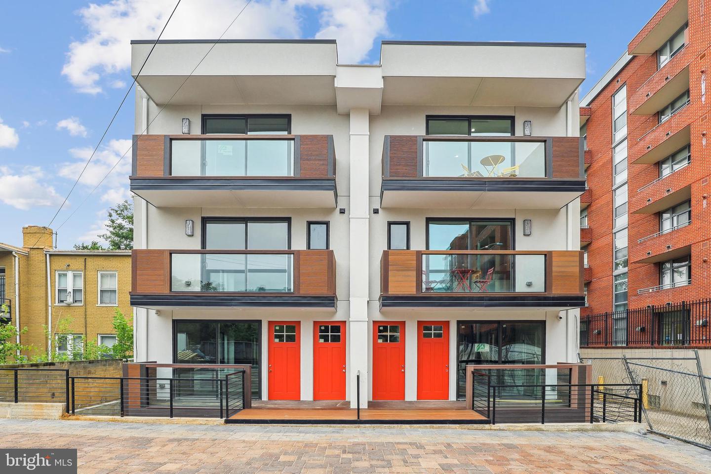 304 K ST NE #1, WASHINGTON, District Of Columbia 20002, 2 Bedrooms Bedrooms, ,4 BathroomsBathrooms,Residential,For sale,304 K ST NE #1,DCDC2233208 MLS # DCDC2233208